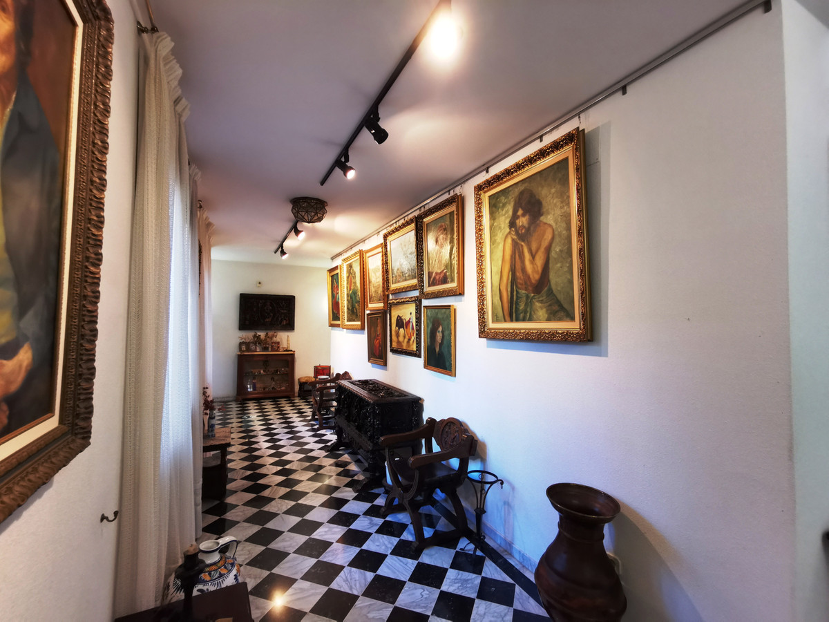 11 Bed Townhouse for sale in Torremolinos Costa Del Sol, Málaga, Spain