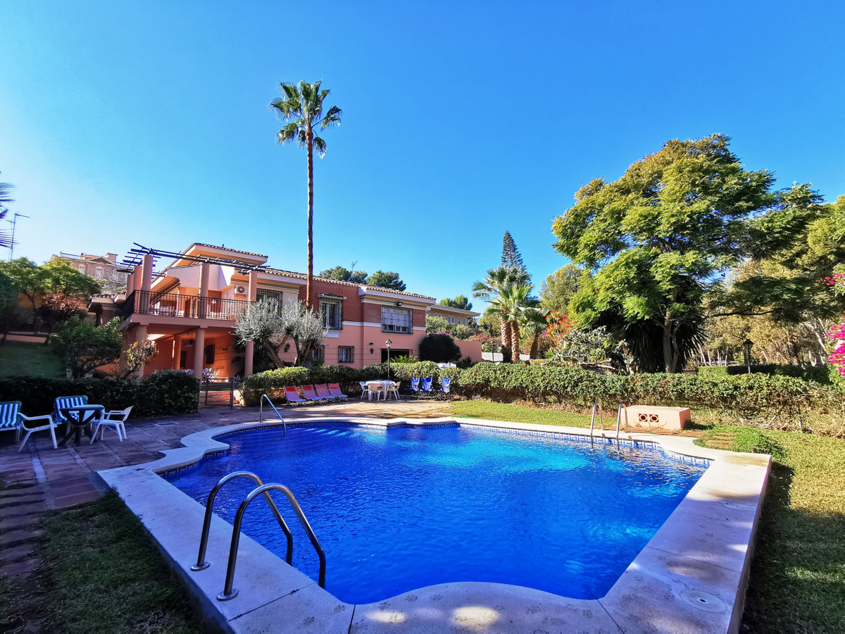 11 Bed Townhouse for sale in Torremolinos Costa Del Sol, Málaga, Spain