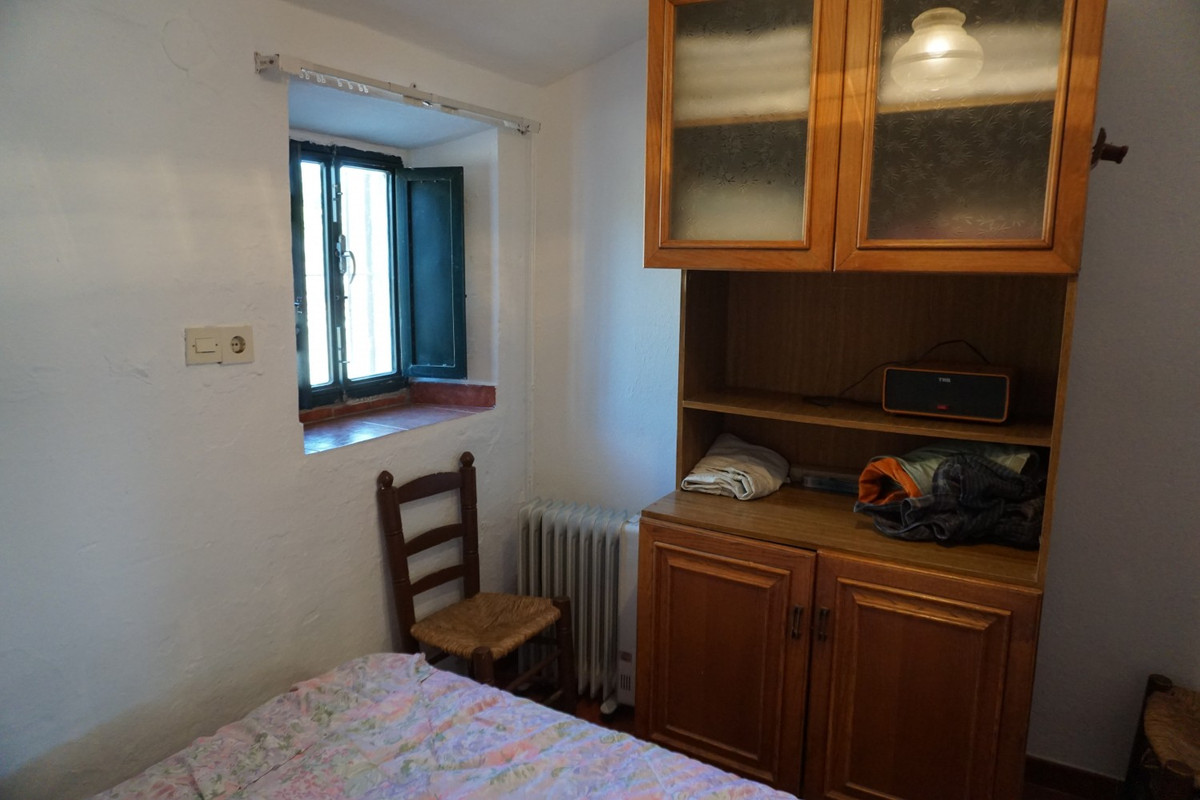Se vende Finca - Cortijo de 3 dormitorios en Costa Del Sol East, Málaga, España