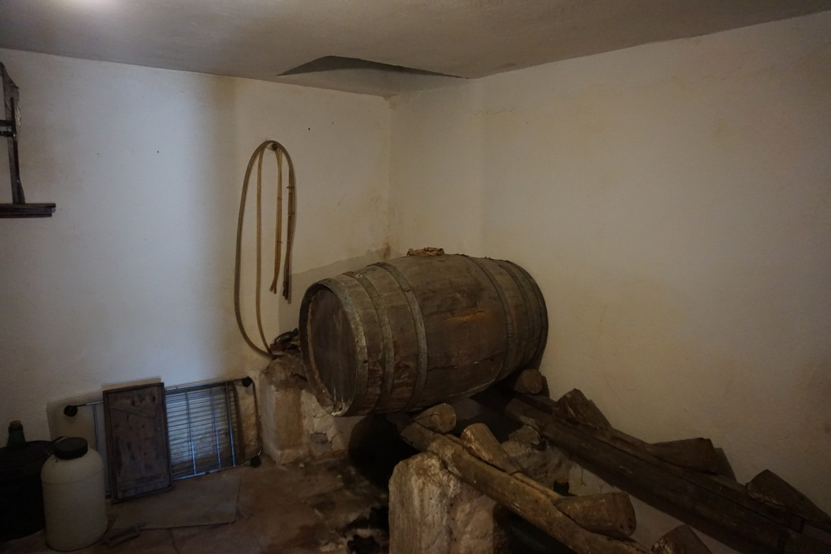 Se vende Finca - Cortijo de 3 dormitorios en Costa Del Sol East, Málaga, España