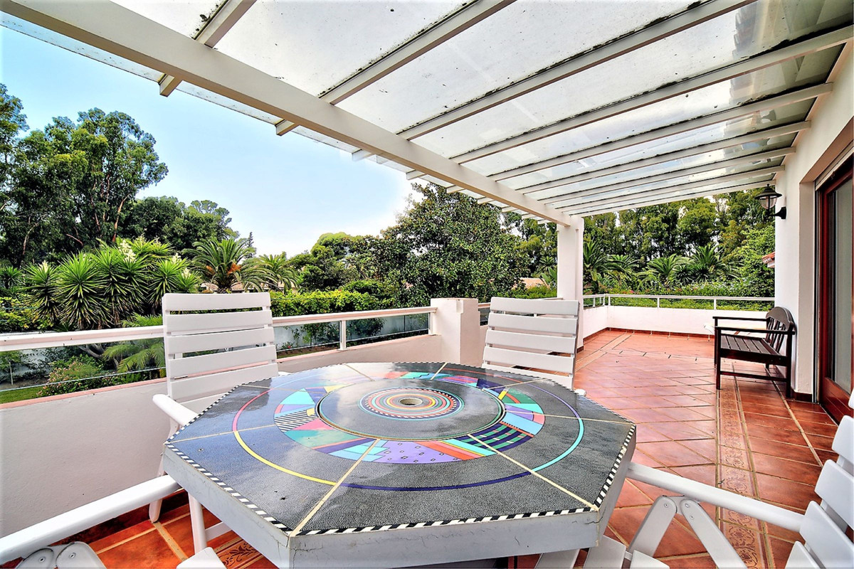 5 Bed Townhouse for sale in Costalita Costa Del Sol, Málaga, Spain