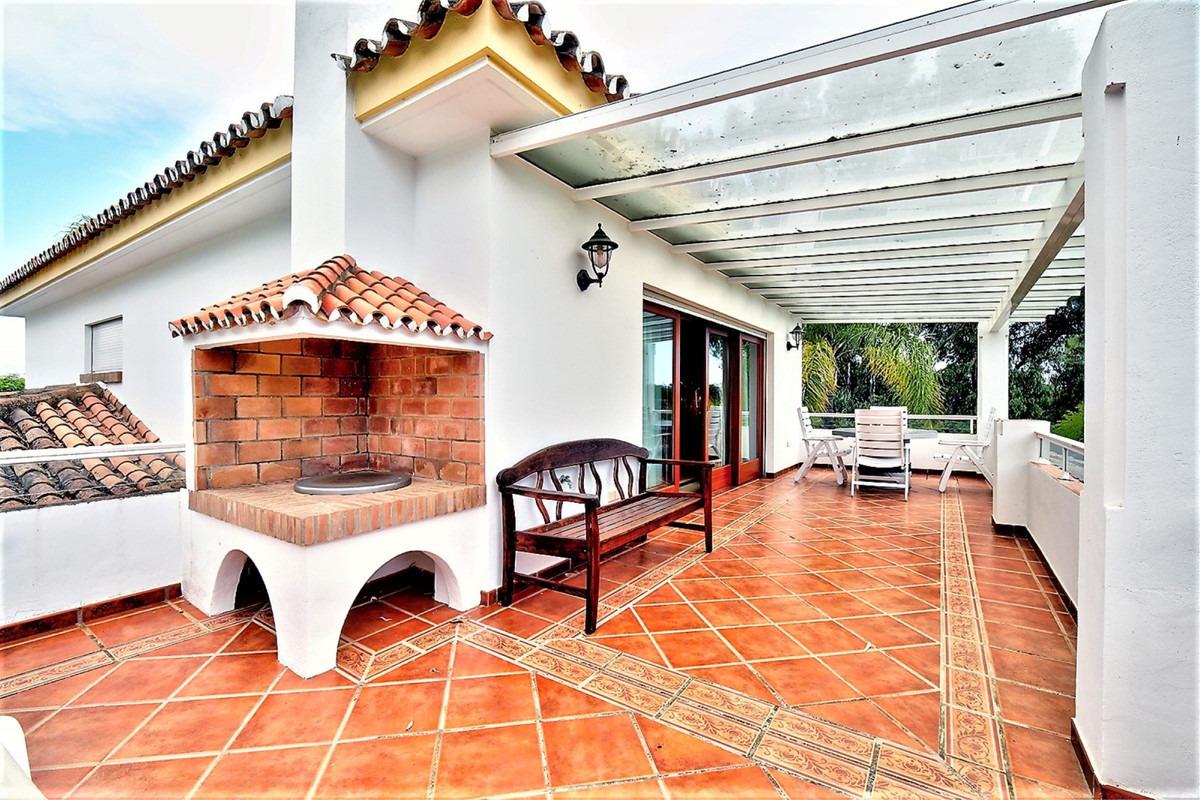 5 Bed Townhouse for sale in Costalita Costa Del Sol, Málaga, Spain