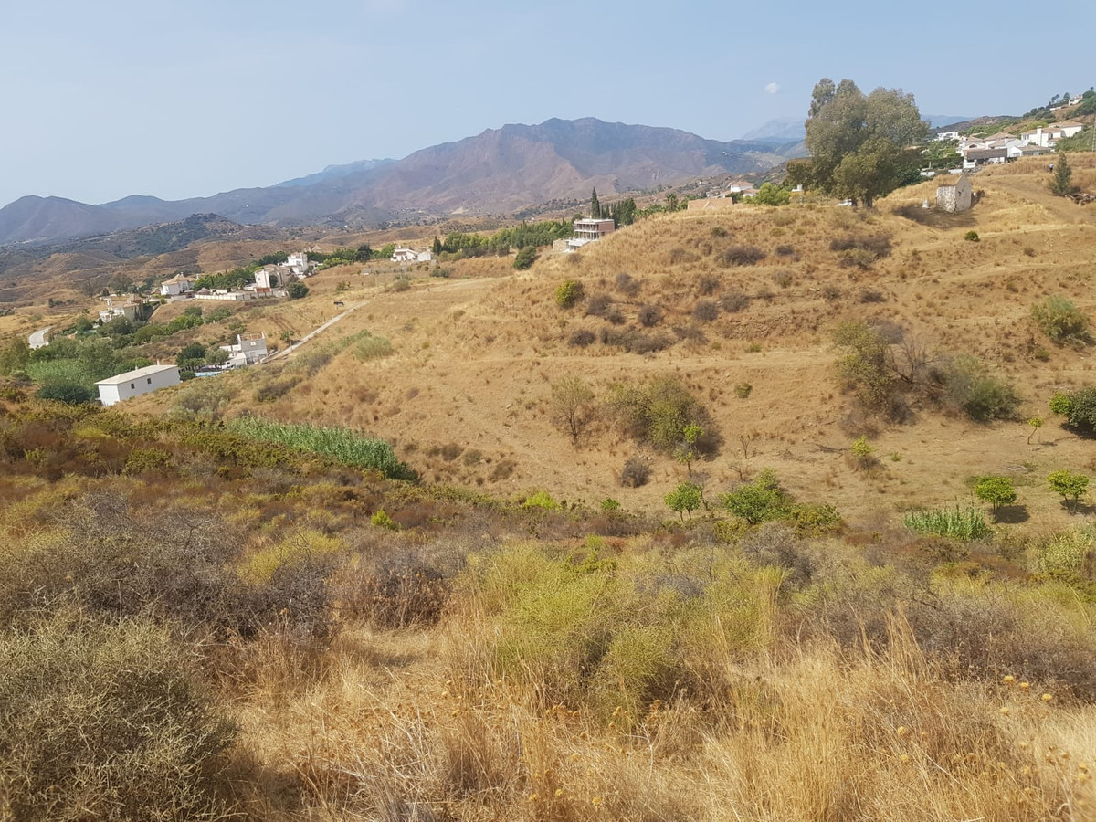 Se vende Terreno Rustico  en Costa Del Sol, Málaga, España