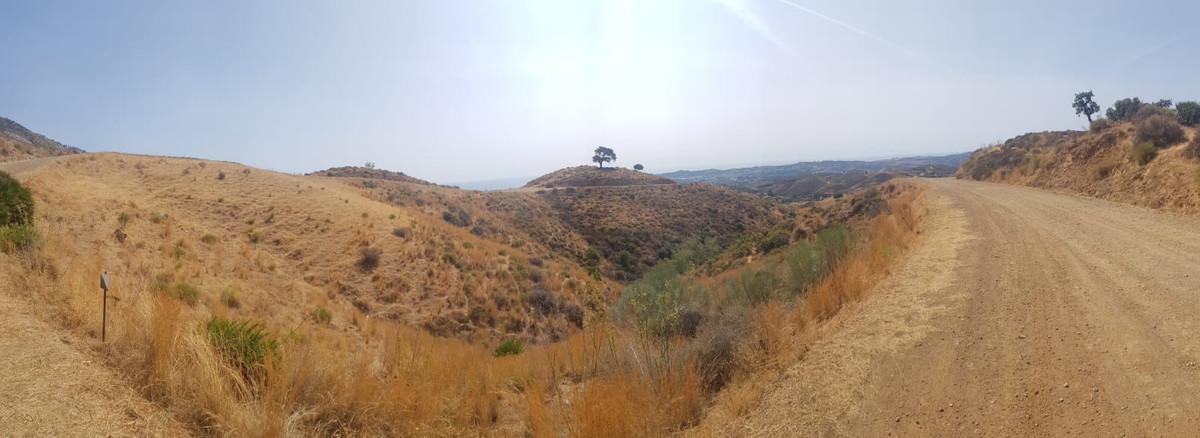 Se vende Terreno Rustico  en Costa Del Sol, Málaga, España