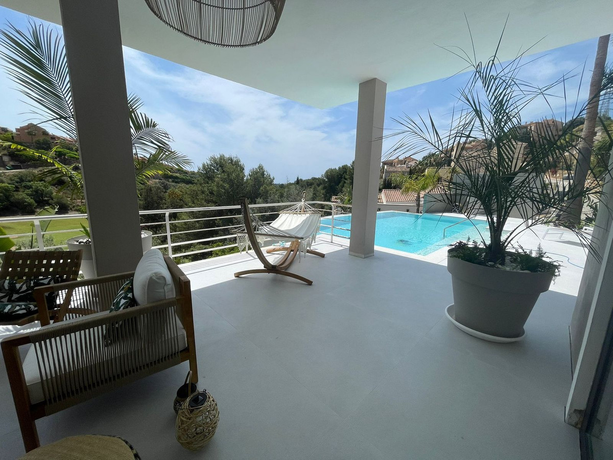 7 Bed Townhouse for sale in Elviria Costa Del Sol, Málaga, Spain