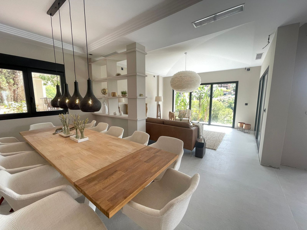7 Bed Townhouse for sale in Elviria Costa Del Sol, Málaga, Spain
