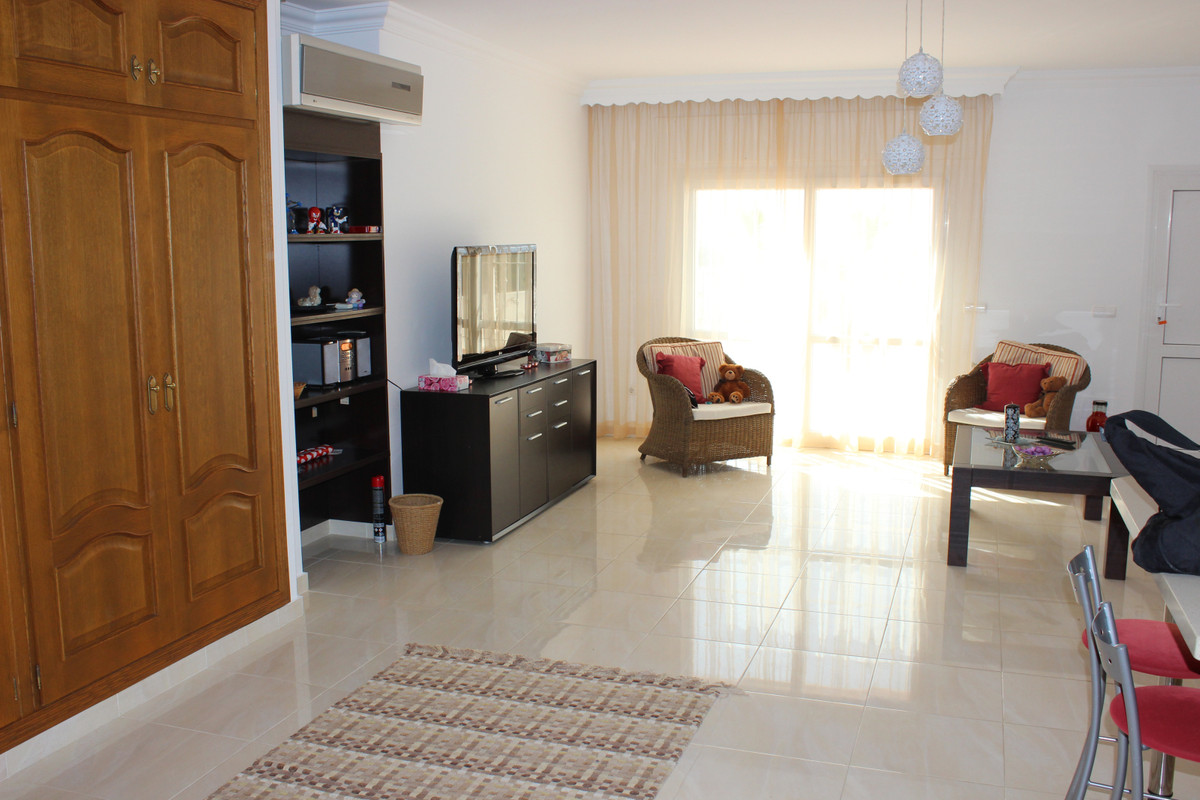 7 Bed Townhouse for sale in Artola Costa Del Sol, Málaga, Spain