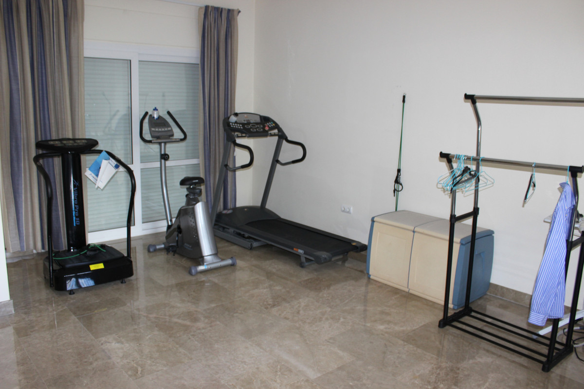7 Bed Townhouse for sale in Artola Costa Del Sol, Málaga, Spain
