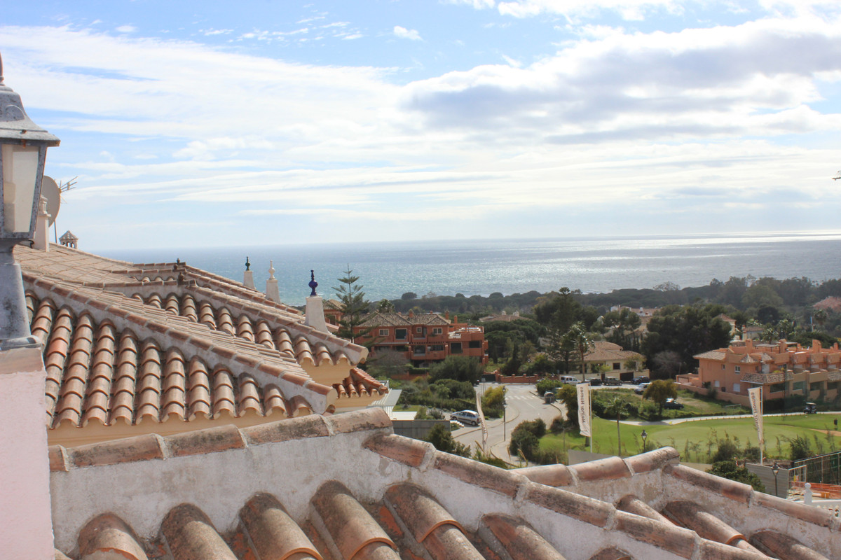 7 Bed Townhouse for sale in Artola Costa Del Sol, Málaga, Spain