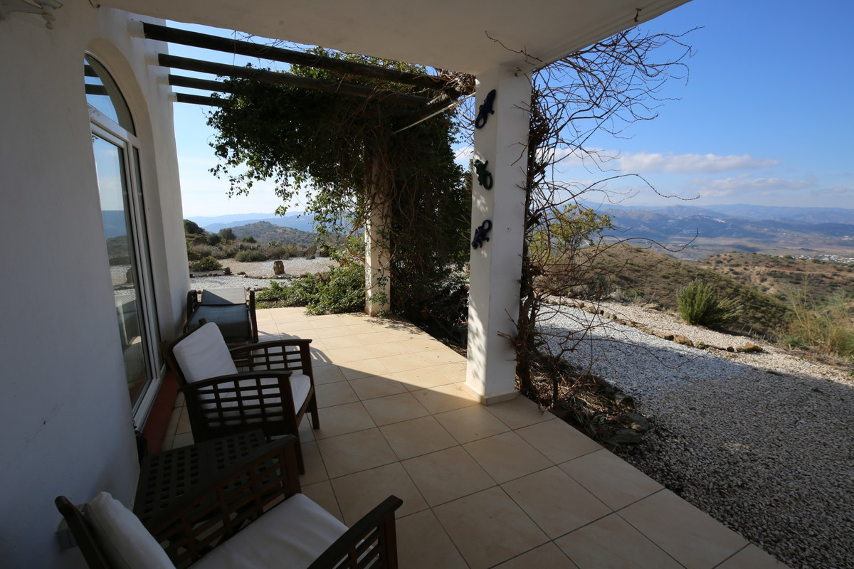 Se vende Villa - Chalet de 4 dormitorios en Costa Del Sol East, Málaga, España