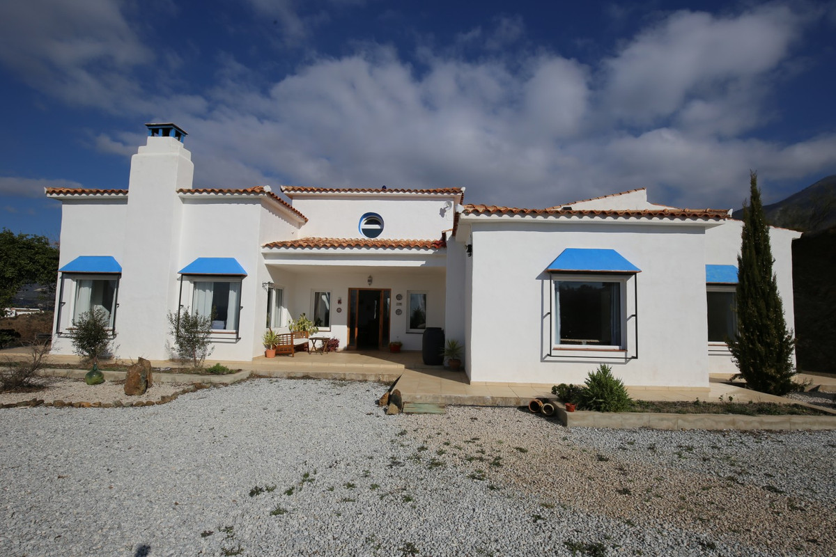 Se vende Villa - Chalet de 4 dormitorios en Costa Del Sol East, Málaga, España