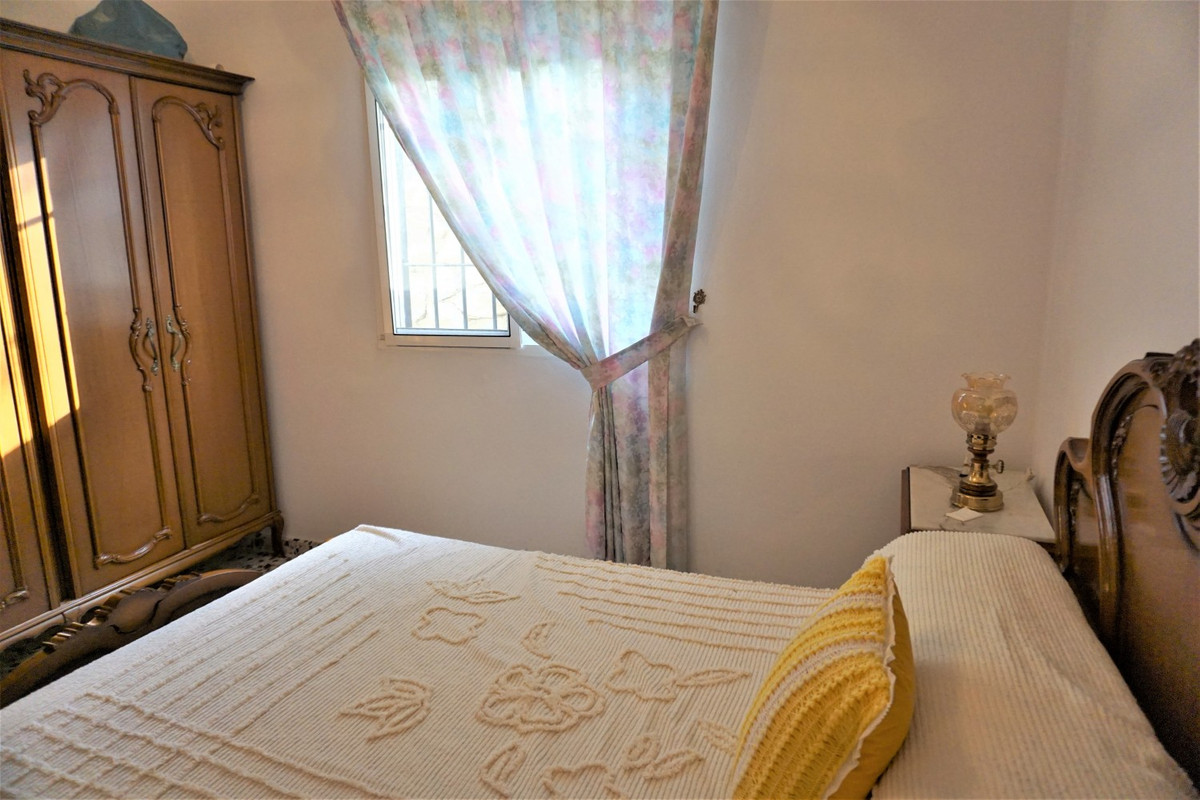 3 Bed Townhouse for sale in Alcaucín Costa Del Sol East, Málaga, Spain