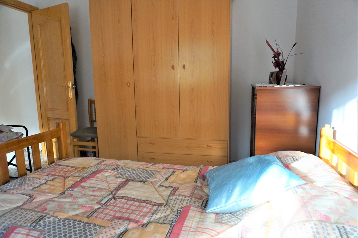 3 Bed Townhouse for sale in Alcaucín Costa Del Sol East, Málaga, Spain