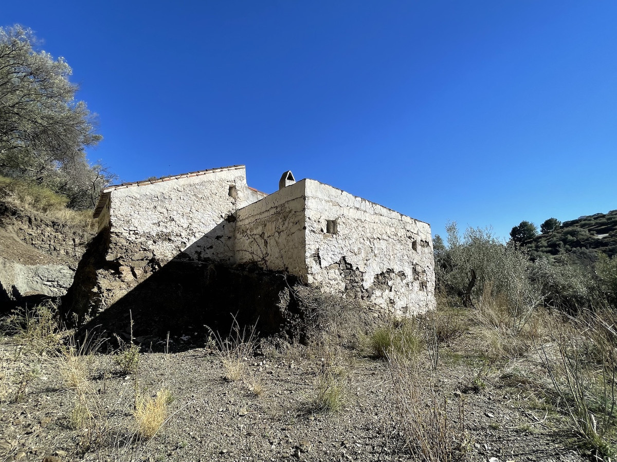 Se vende Terreno con Ruina de 1 dormitorios en Costa Del Sol East, Málaga, España