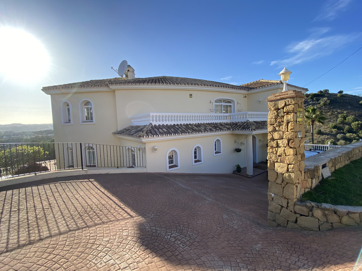 5 Bed Townhouse for sale in Mijas Golf Costa Del Sol, Málaga, Spain