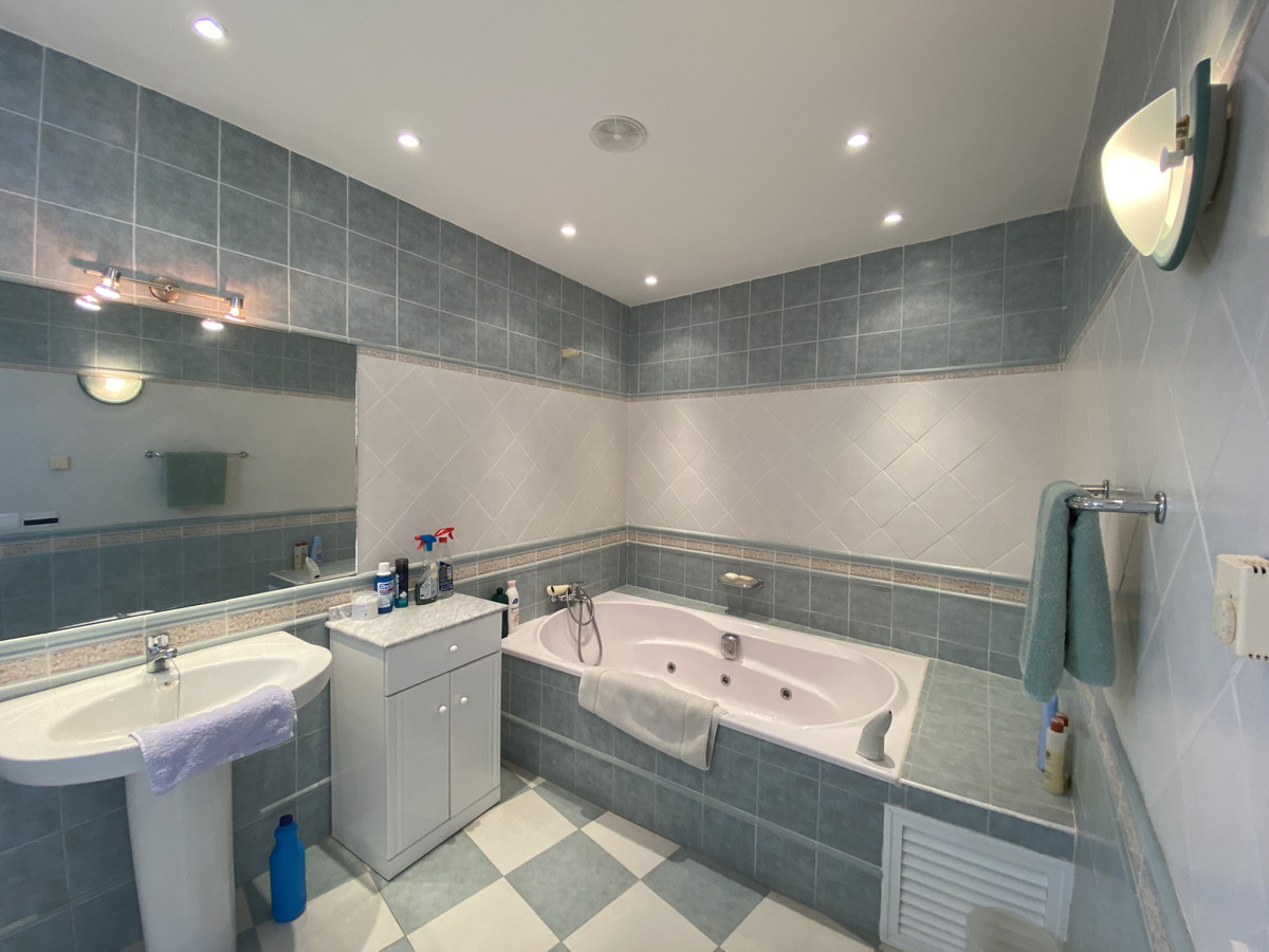 5 Bed Townhouse for sale in Mijas Golf Costa Del Sol, Málaga, Spain