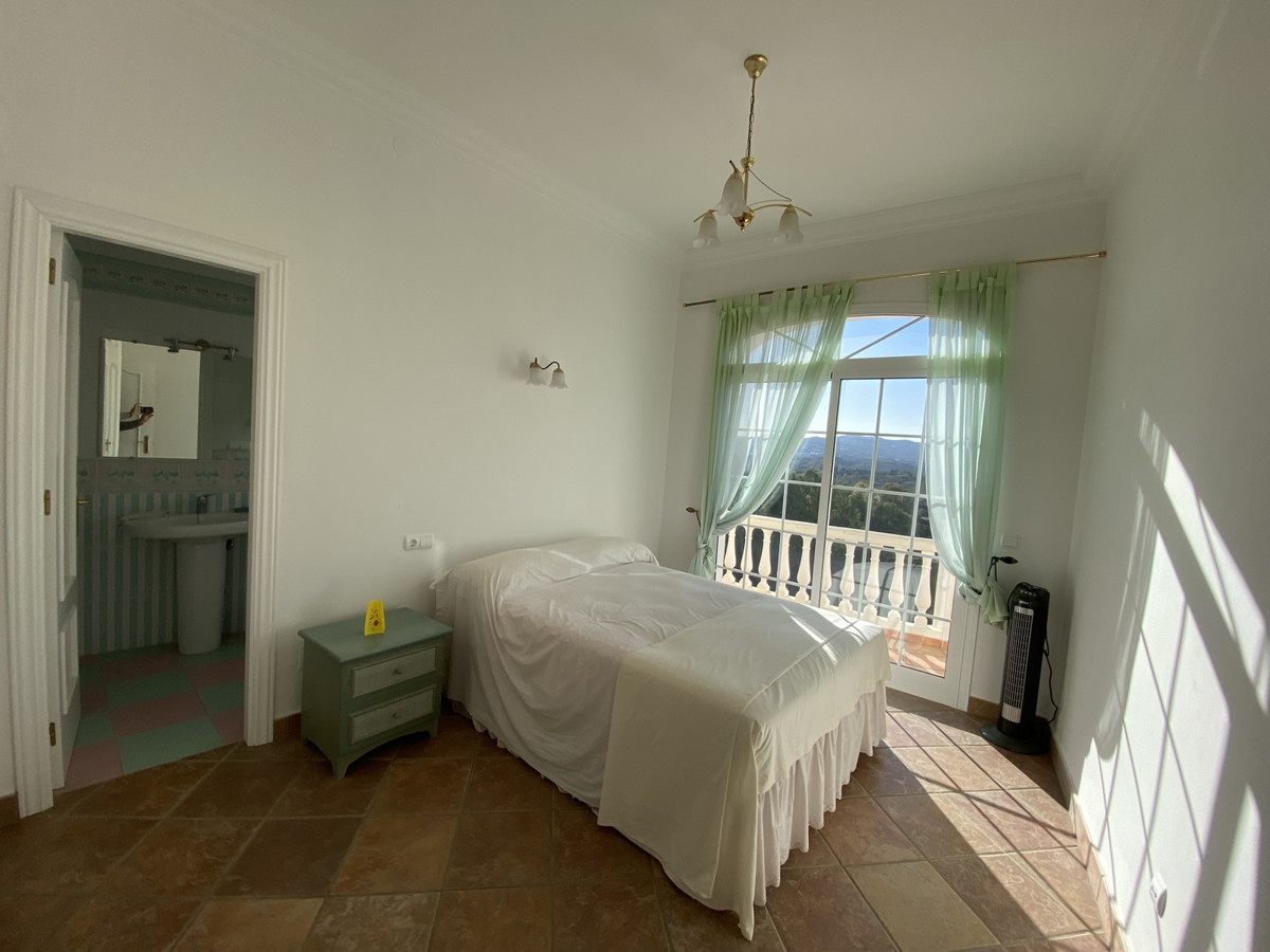 5 Bed Townhouse for sale in Mijas Golf Costa Del Sol, Málaga, Spain