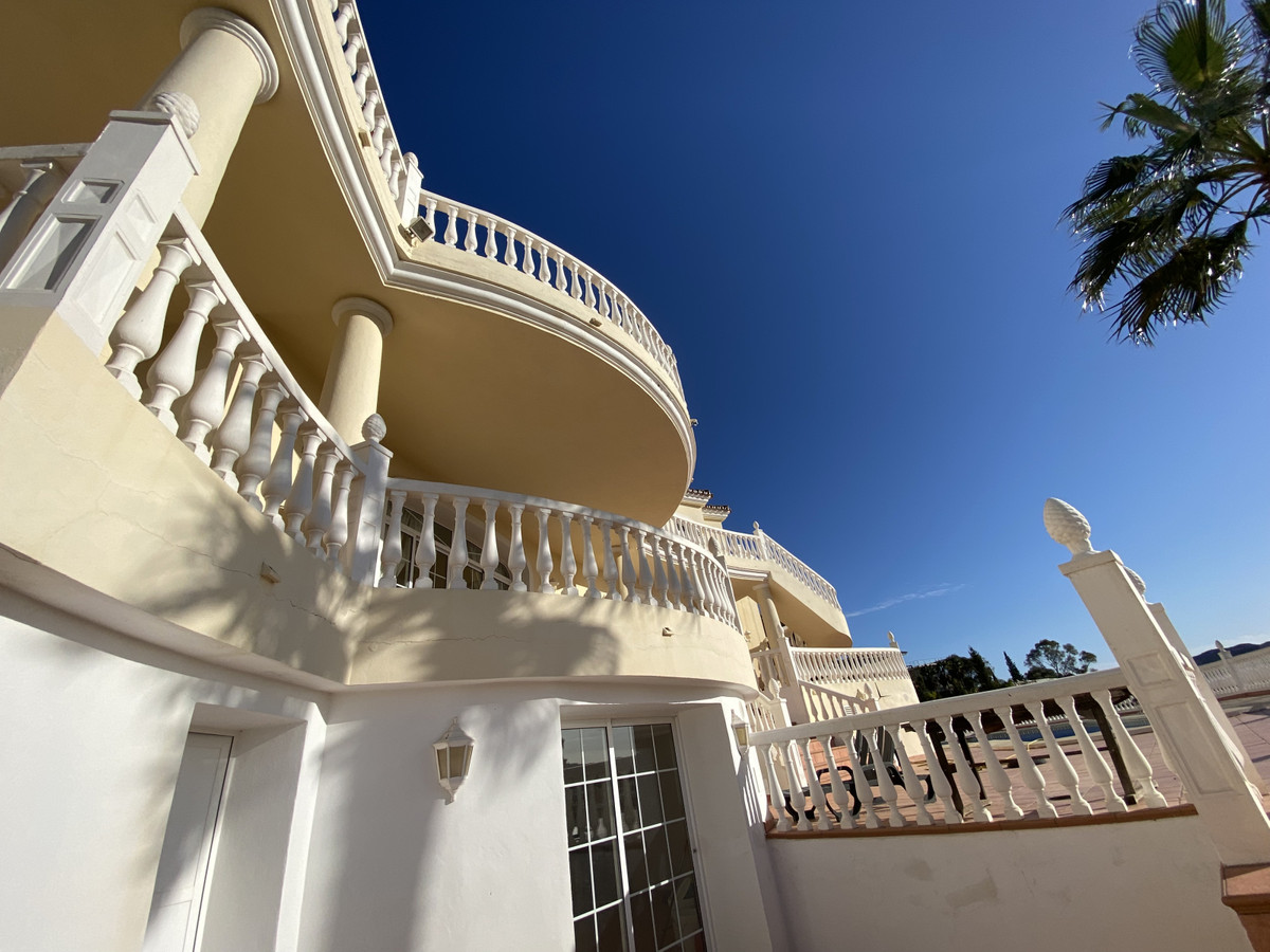 5 Bed Townhouse for sale in Mijas Golf Costa Del Sol, Málaga, Spain