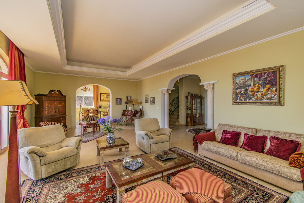 Se vende Villa - Chalet de 7 dormitorios en Costa Del Sol, Málaga, España