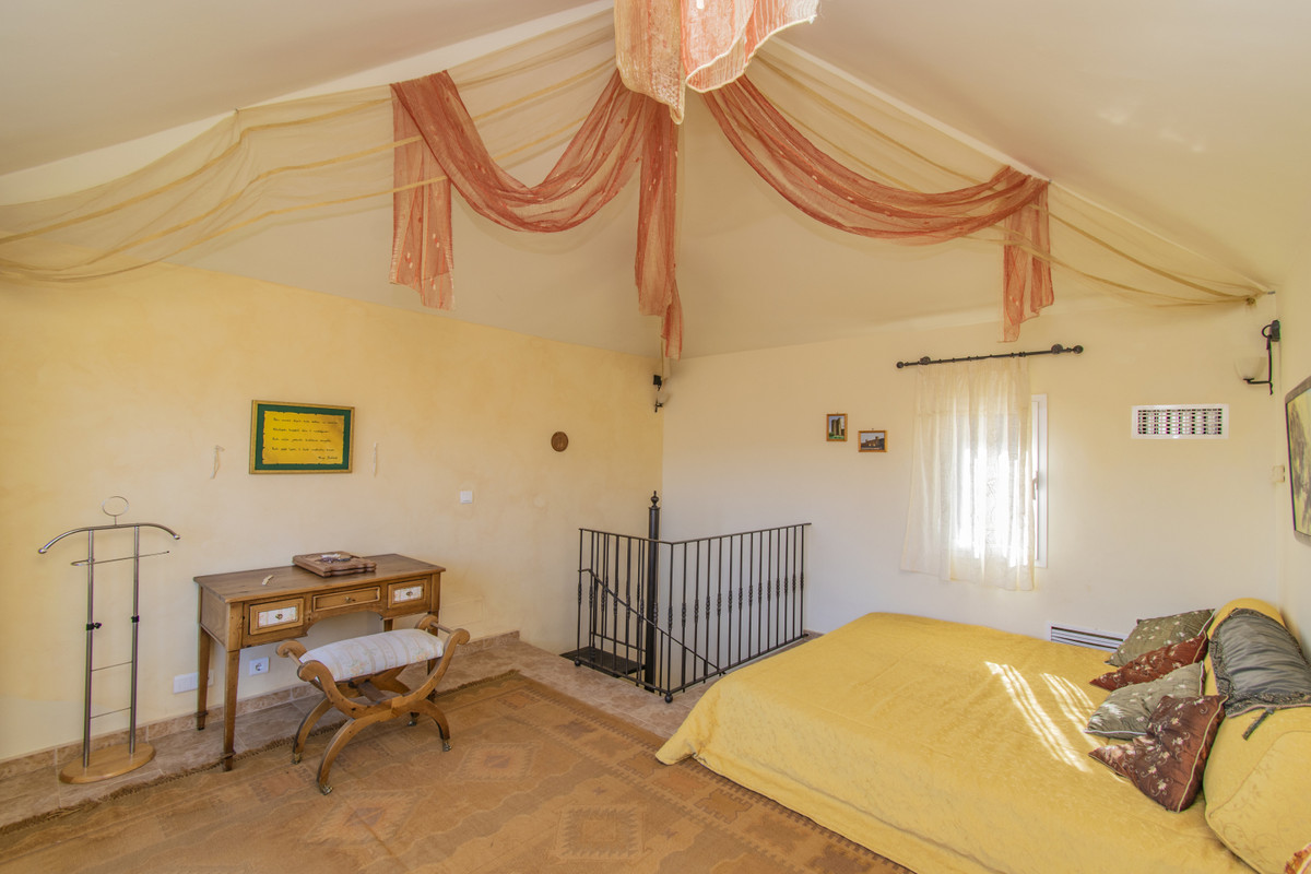 Se vende Villa - Chalet de 7 dormitorios en Costa Del Sol, Málaga, España