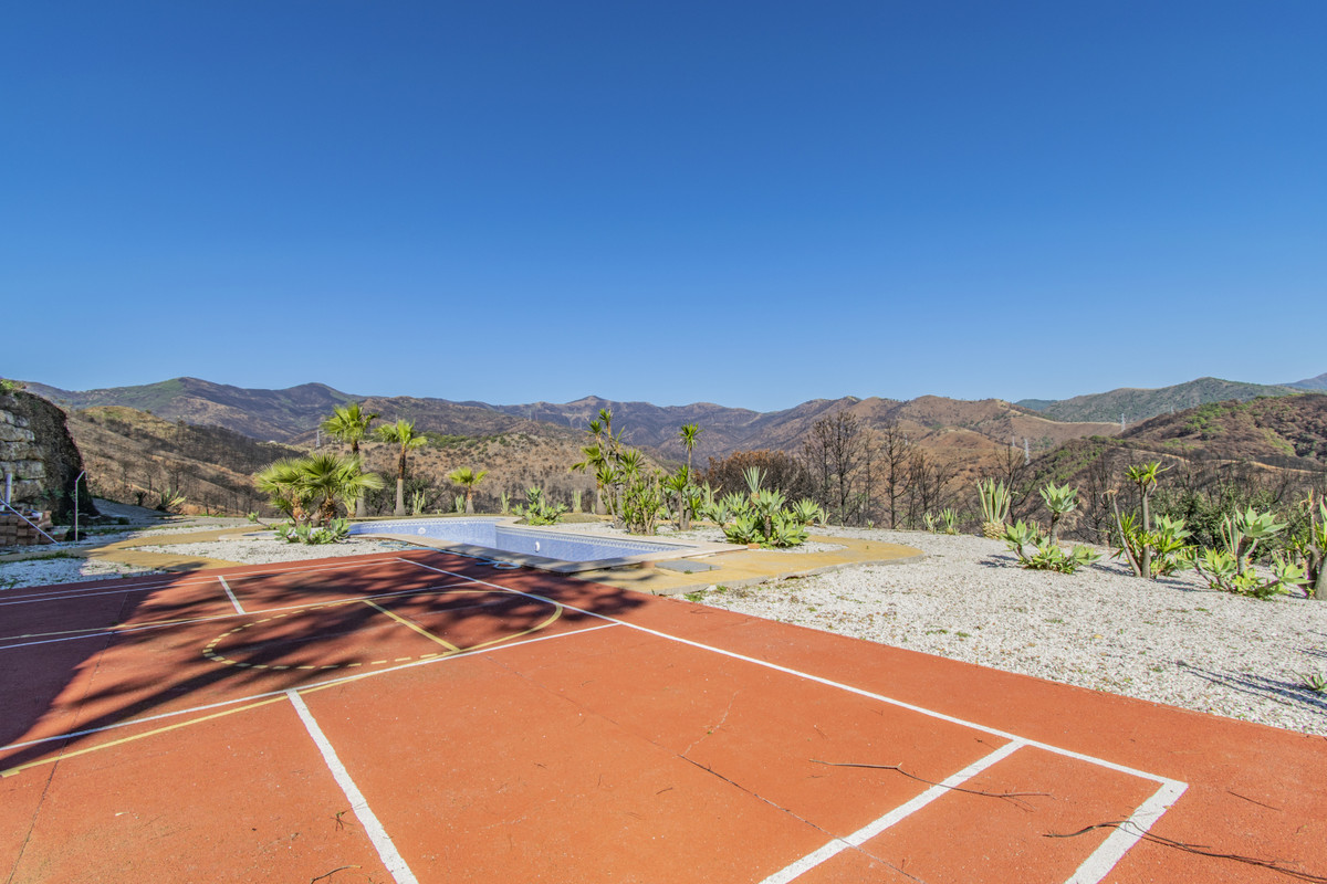 Se vende Villa - Chalet de 7 dormitorios en Costa Del Sol, Málaga, España