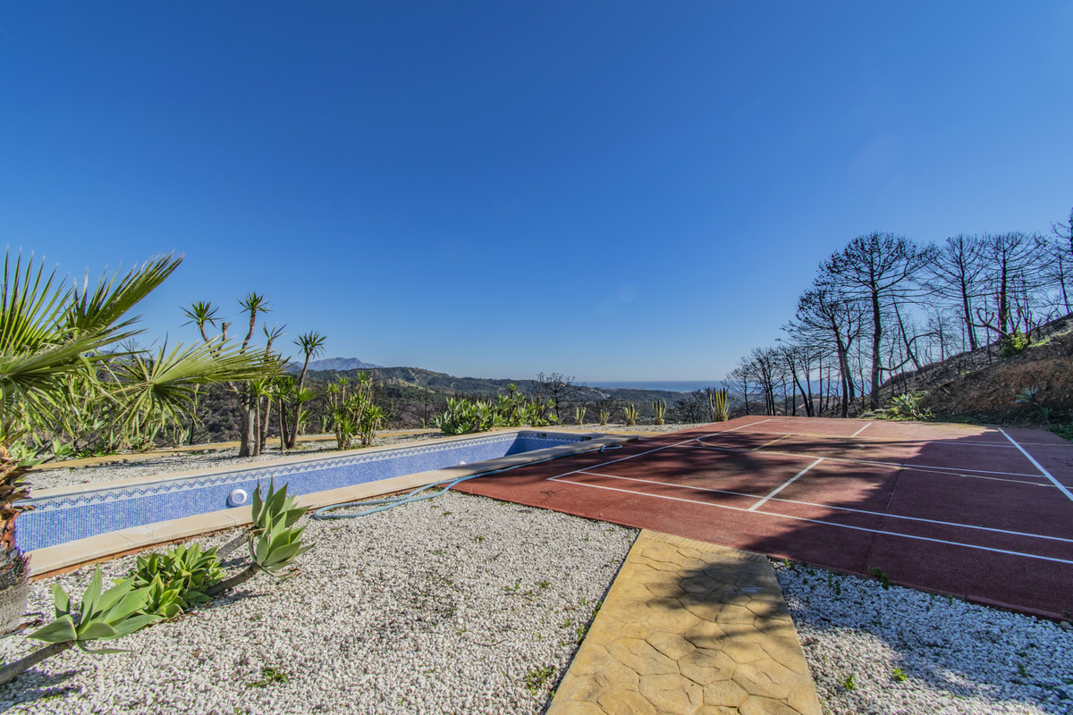 Se vende Villa - Chalet de 7 dormitorios en Costa Del Sol, Málaga, España