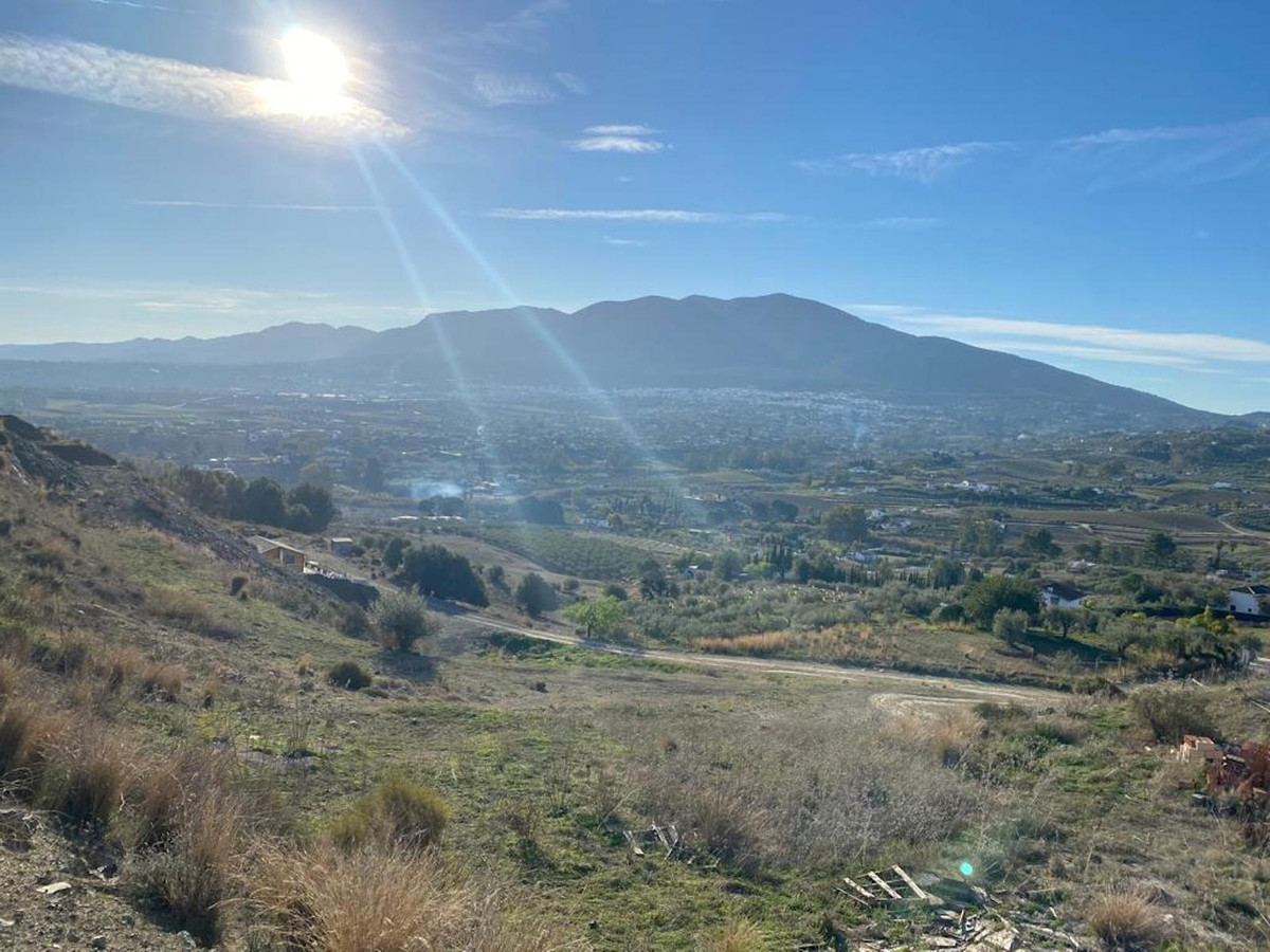 Se vende Terreno Urbano  en Costa Del Sol, Málaga, España