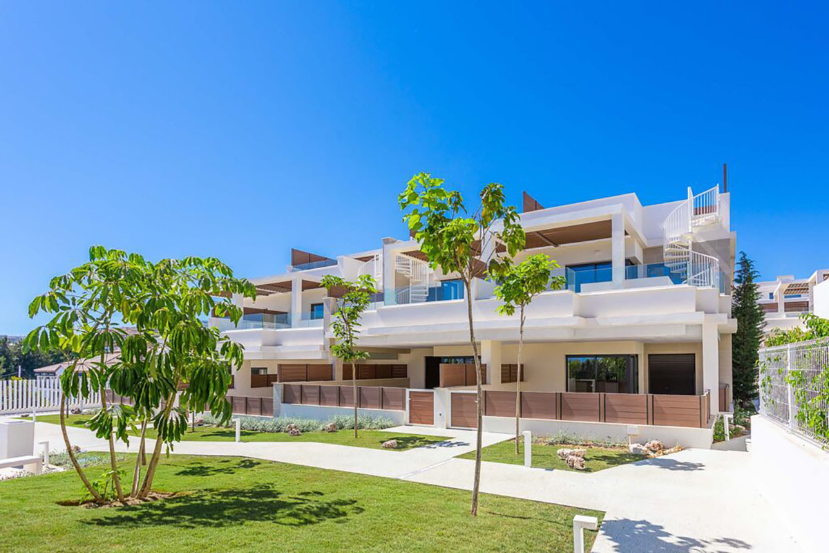 2 Bed Apartment for sale in La Cala De Mijas Costa Del Sol, Málaga, Spain