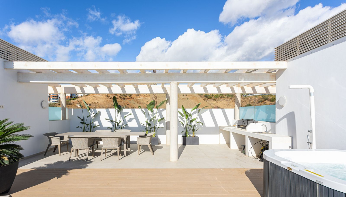 2 Bed Apartment for sale in Carvajal Costa Del Sol, Málaga, Spain