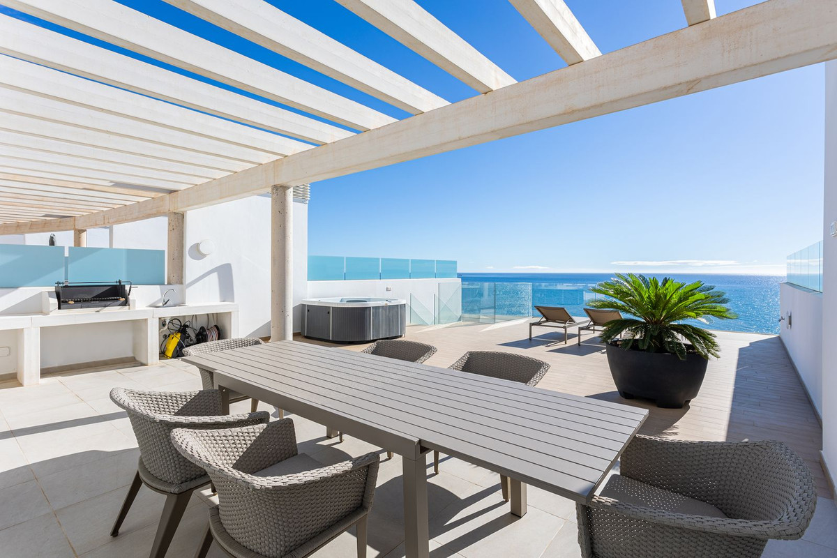 2 Bed Apartment for sale in Carvajal Costa Del Sol, Málaga, Spain