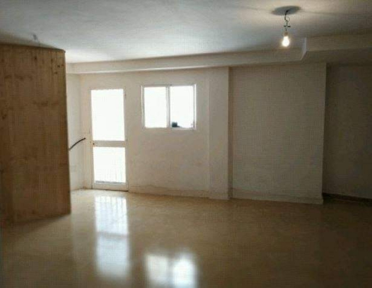 Se vende Tienda  en Costa Del Sol, Málaga, España