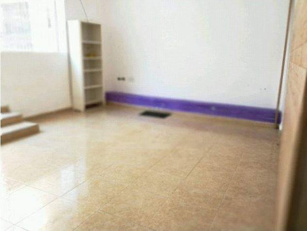 Se vende Tienda  en Costa Del Sol, Málaga, España
