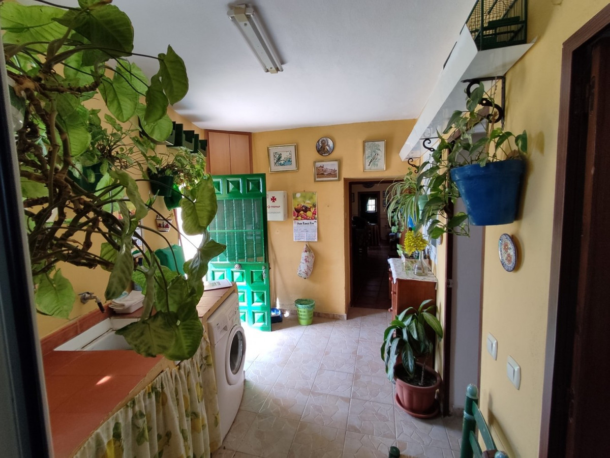 4 Bed Townhouse for sale in Vélezmálaga Costa Del Sol East, Málaga, Spain