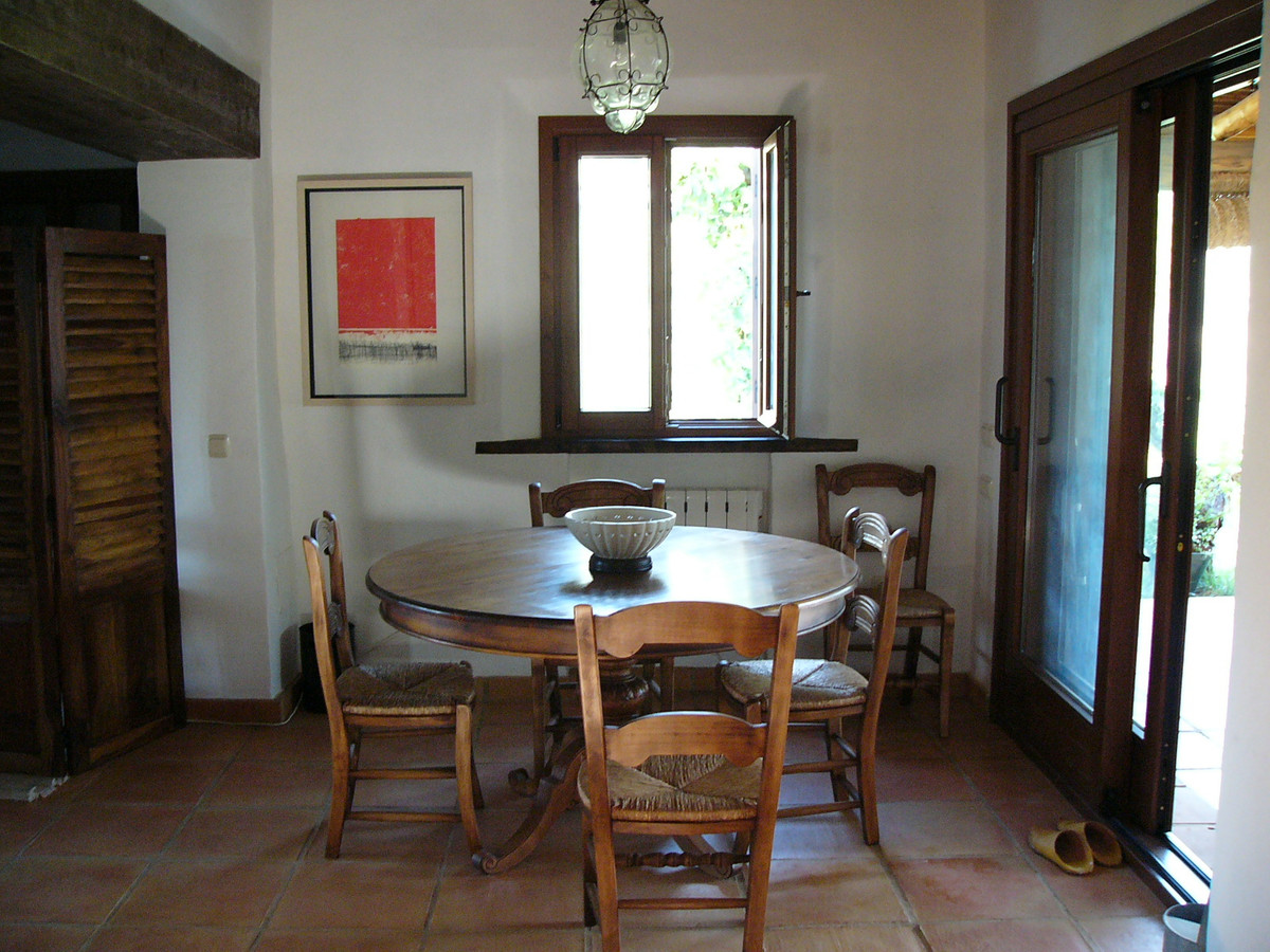 1 Bed Townhouse for sale in Jubrique Costa Del Sol, Málaga, Spain