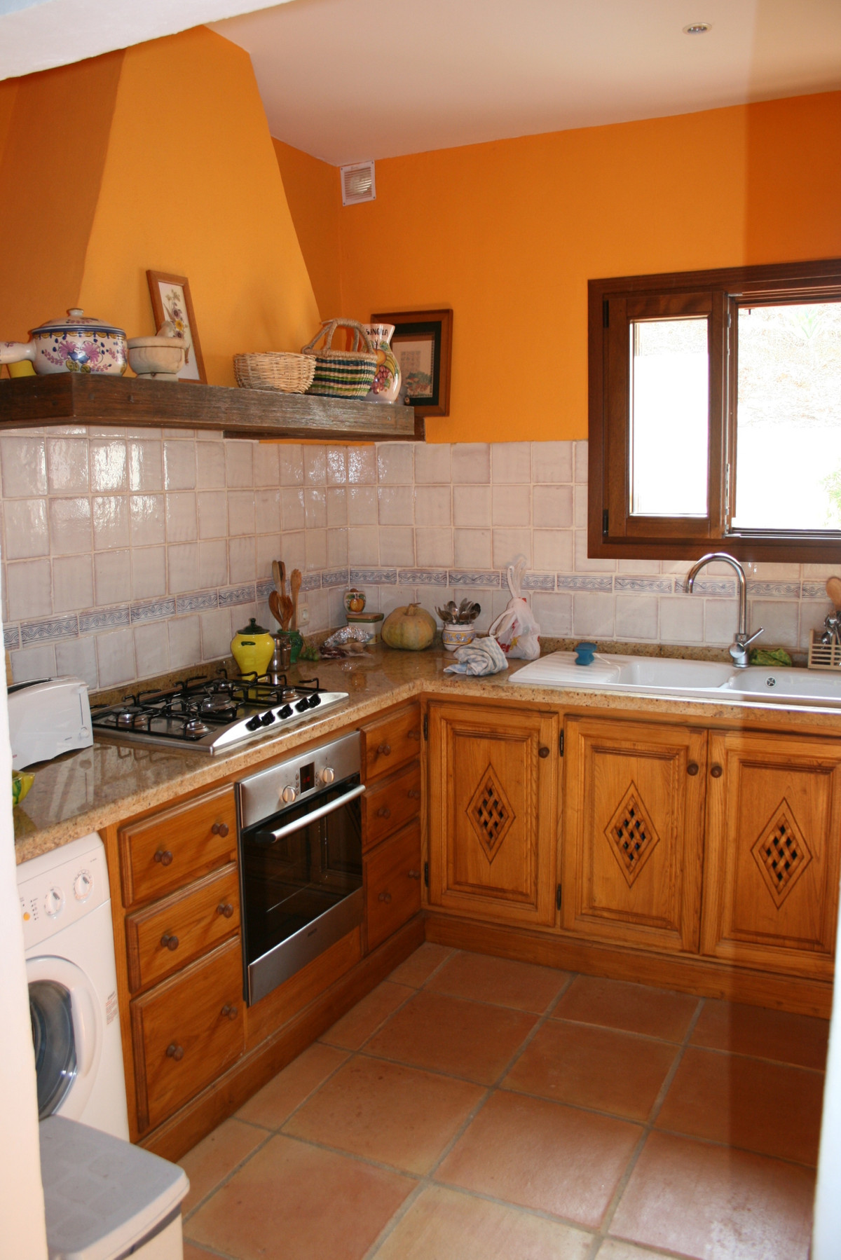 1 Bed Townhouse for sale in Jubrique Costa Del Sol, Málaga, Spain