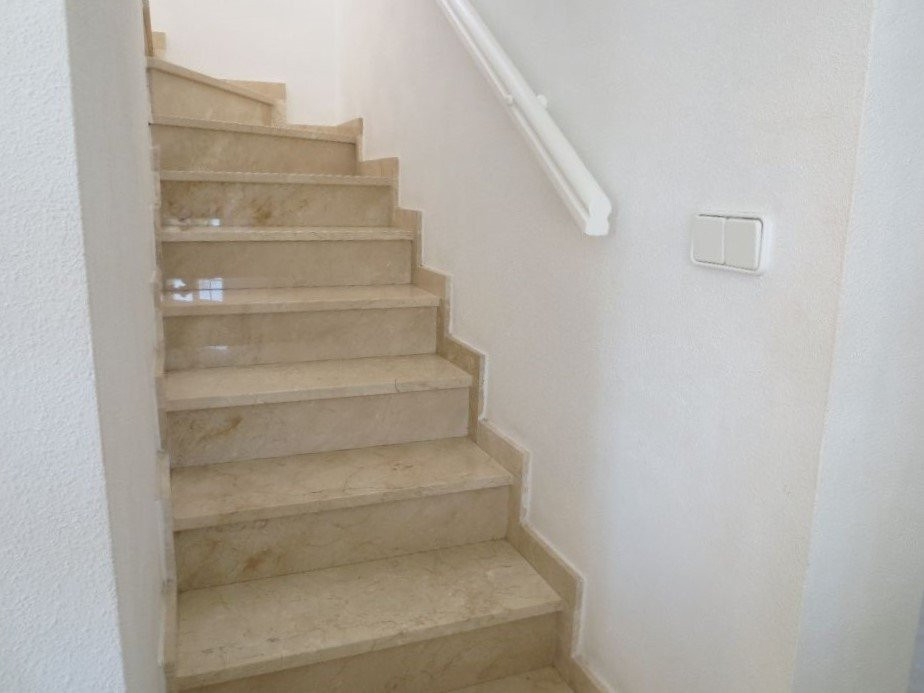 Se vende Villa - Chalet de 6 dormitorios en Costa Blanca, Alicante, España