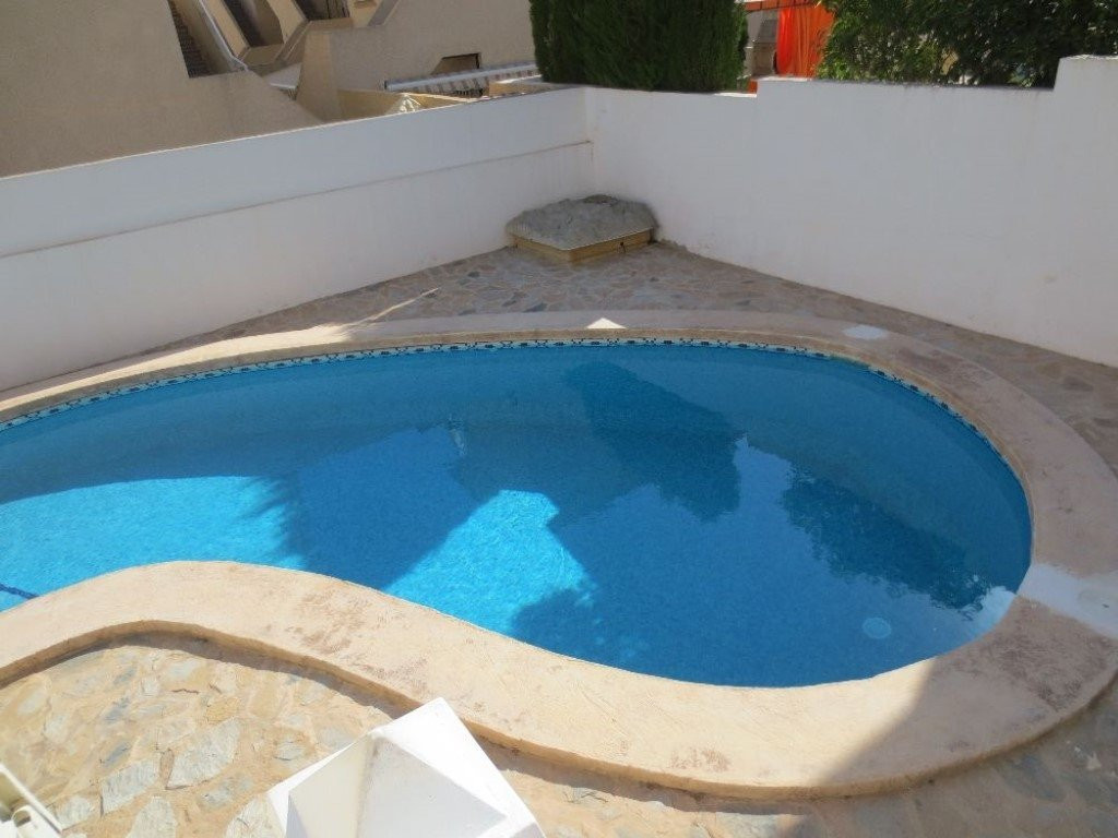 Se vende Villa - Chalet de 6 dormitorios en Costa Blanca, Alicante, España