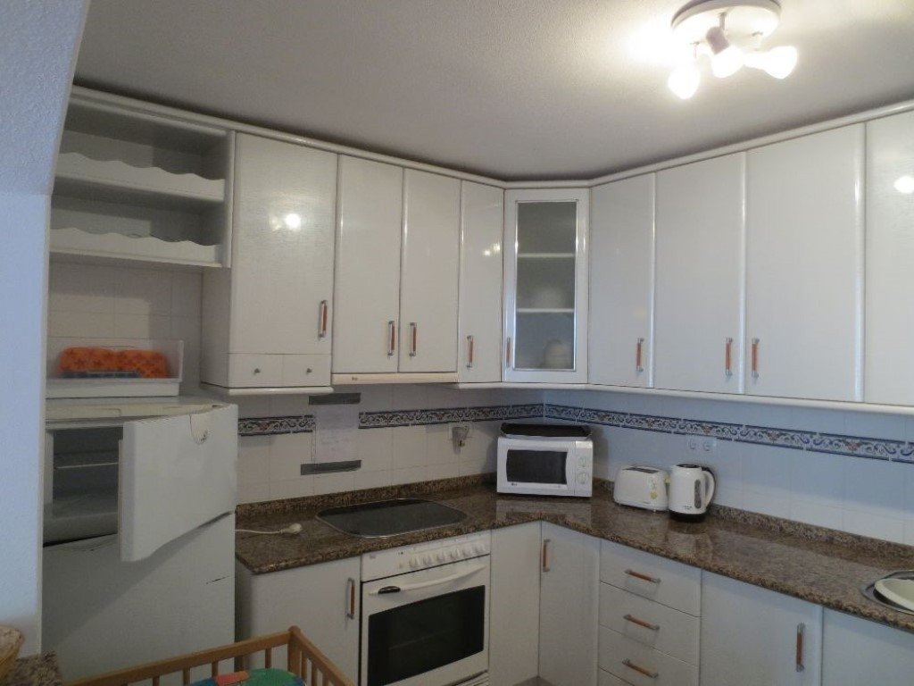Se vende Villa - Chalet de 6 dormitorios en Costa Blanca, Alicante, España