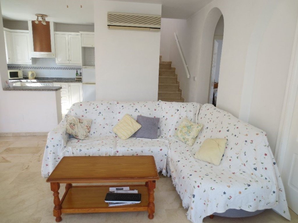 Se vende Villa - Chalet de 6 dormitorios en Costa Blanca, Alicante, España