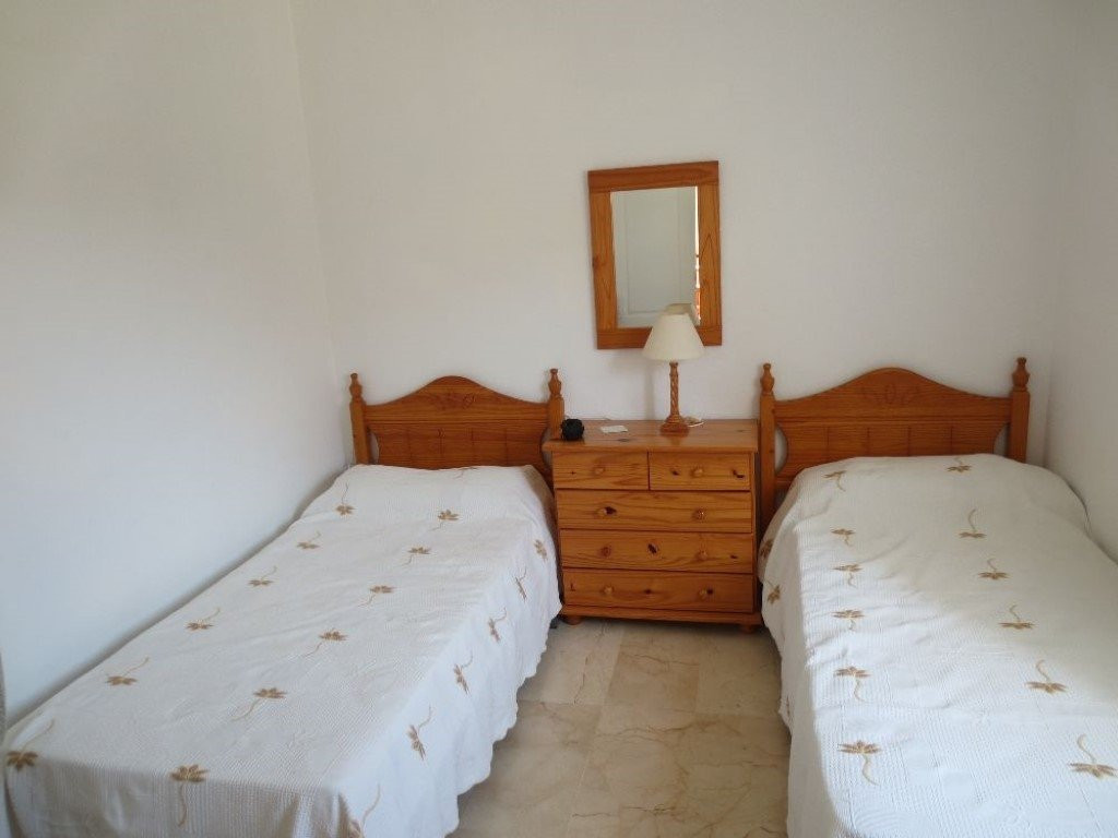 Se vende Villa - Chalet de 6 dormitorios en Costa Blanca, Alicante, España