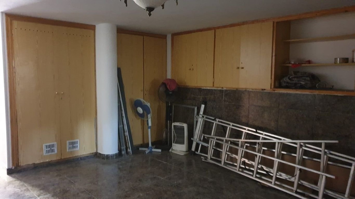 6 Bed Townhouse for sale in Orihuela Costa Blanca, Alicante, Spain