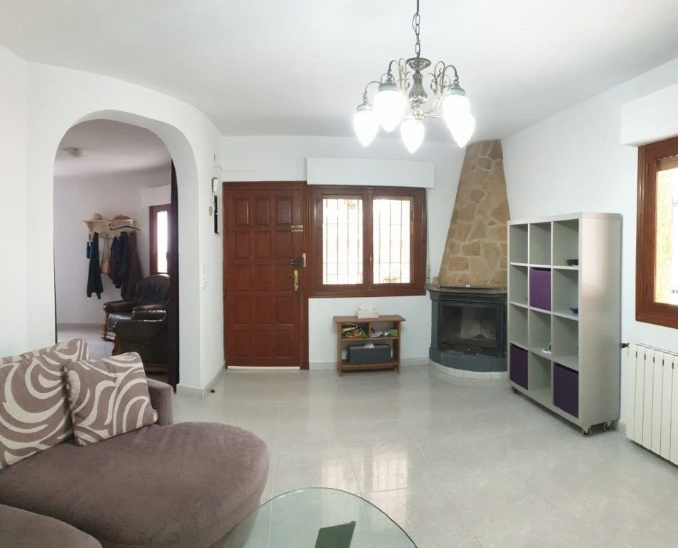6 Bed Townhouse for sale in Orihuela Costa Blanca, Alicante, Spain