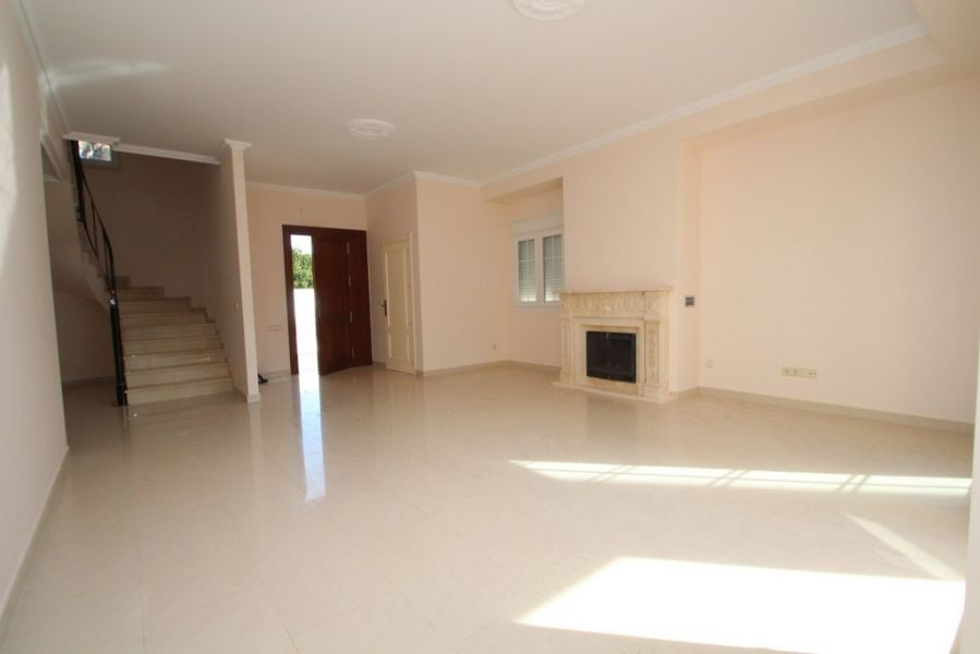 4 Bed Townhouse for sale in Cabo Roig Costa Blanca, Alicante, Spain
