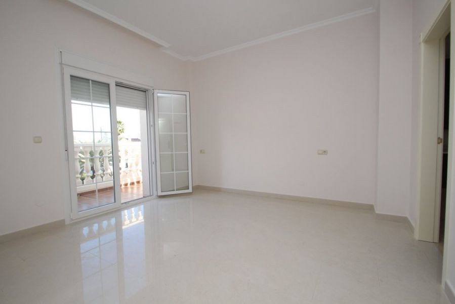 4 Bed Townhouse for sale in Cabo Roig Costa Blanca, Alicante, Spain