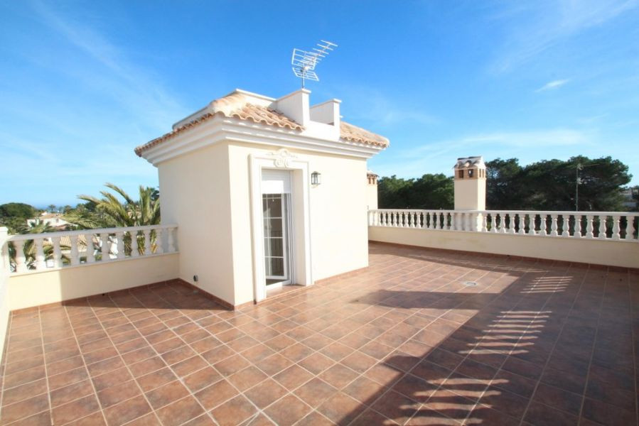 4 Bed Townhouse for sale in Cabo Roig Costa Blanca, Alicante, Spain