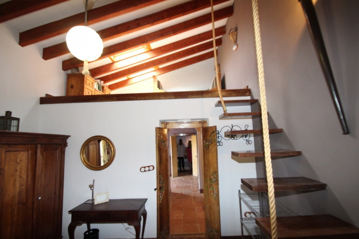 4 Bed Townhouse for sale in Torremendo Costa Blanca, Alicante, Spain