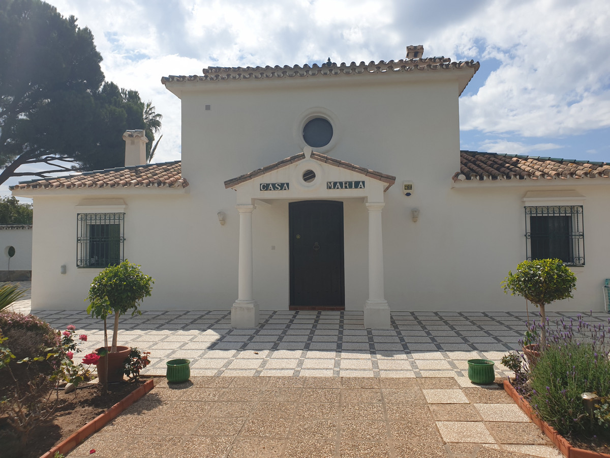 3 Bed Townhouse for sale in Entrerrios Málaga, Málaga, Spain