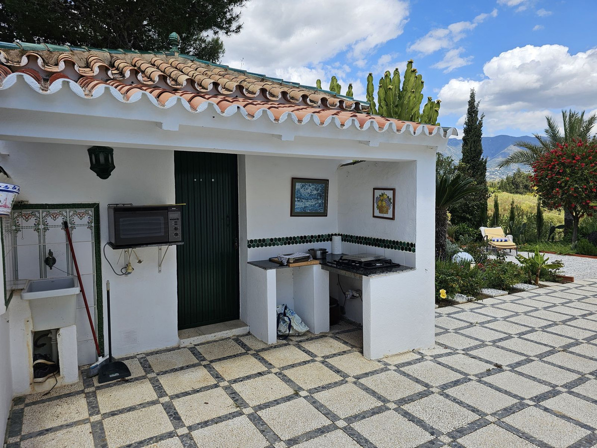 3 Bed Townhouse for sale in Entrerrios Málaga, Málaga, Spain