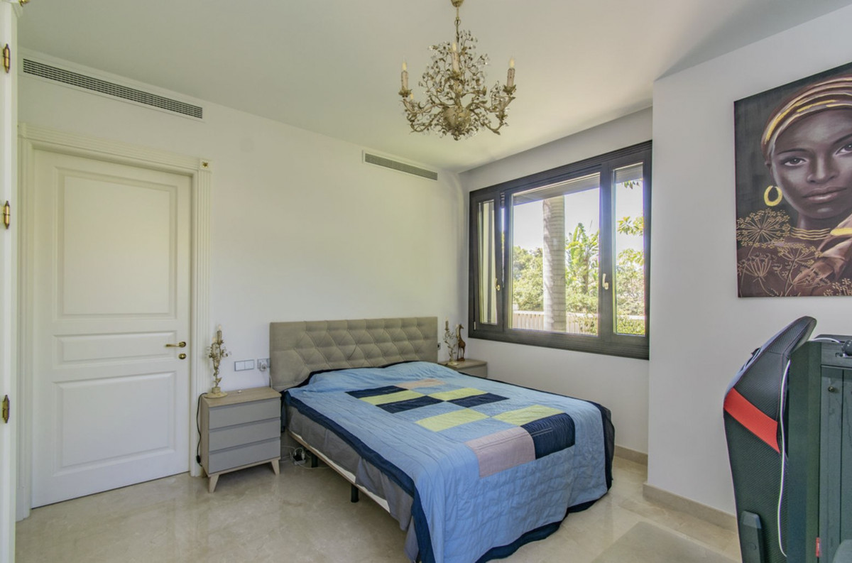 Se vende Villa - Chalet de 6 dormitorios en Costa Del Sol, Málaga, España