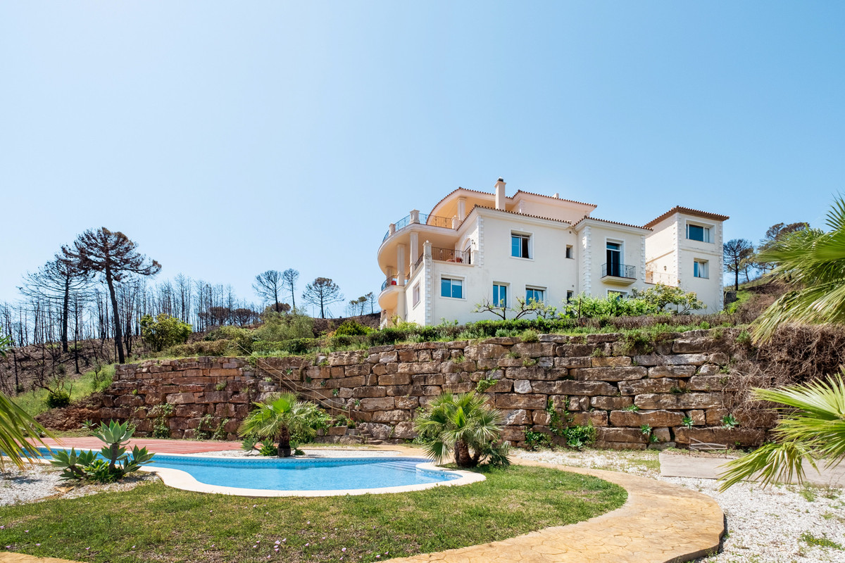Se vende Finca - Cortijo de 7 dormitorios en Costa Del Sol, Málaga, España